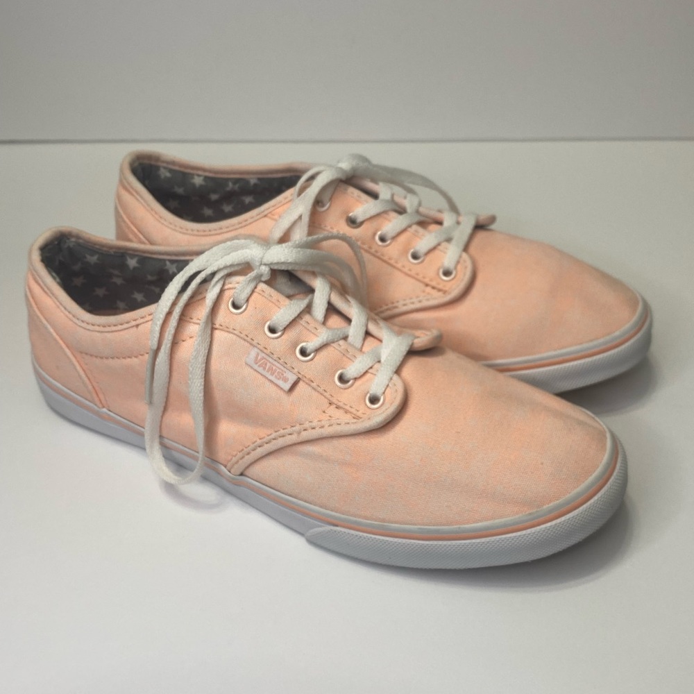 Vans Off The Wall Orange Sherbert Lace Up Sneakers Size 8.5 NWOB